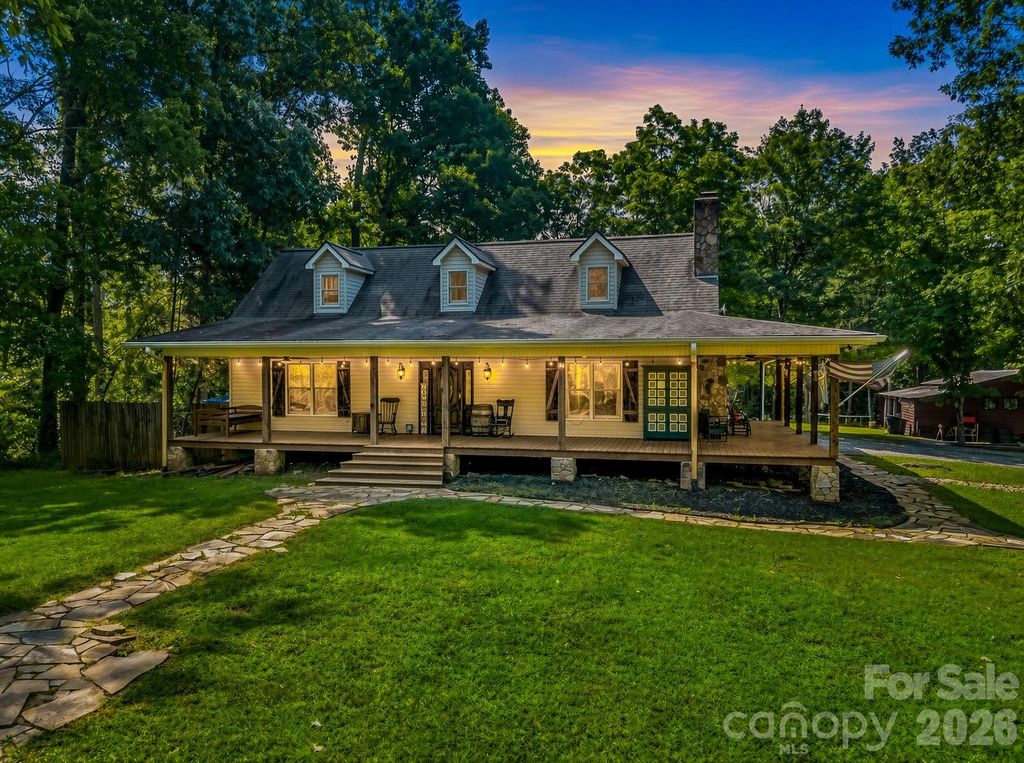 209 Chrysalis Lane, Lake Lure, NC 28746