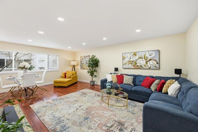 1898 Meridian Avenue 24, San Jose, CA 95125