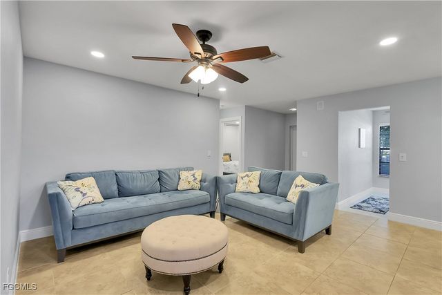 1428 SW 50th ST 117, Cape Coral, FL 33914