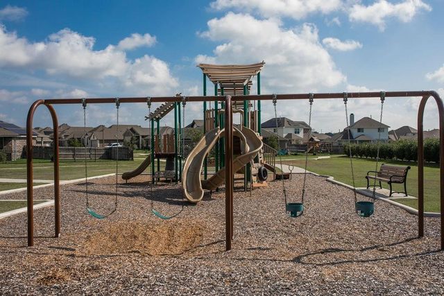 6308 Raleigh, College Station, TX 77845