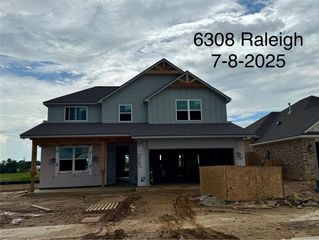 6308 Raleigh, College Station, TX 77845