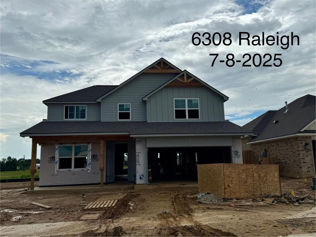 6308 Raleigh, College Station, TX 77845