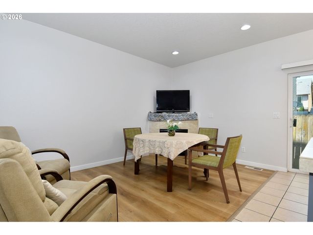 2837 Ne STAPLETON Rd, Vancouver, WA 98661