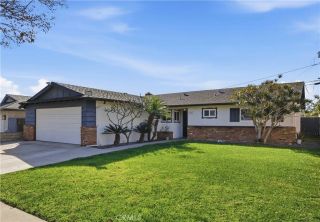 8282 Noble Circle, Huntington Beach, CA 92647