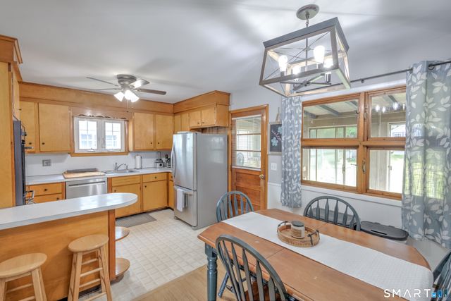 14 Auburn Street, Danbury, CT 06810