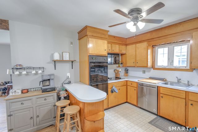 14 Auburn Street, Danbury, CT 06810