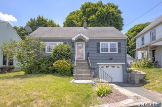 14 Auburn Street, Danbury, CT 06810