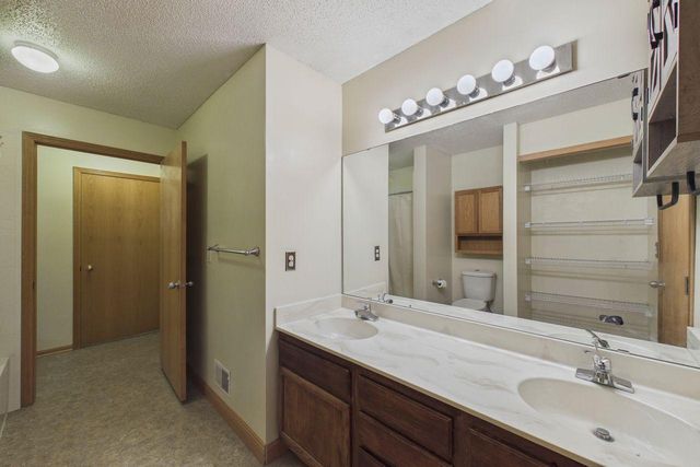182 Emerson Avenue E, West Saint Paul, MN 55118
