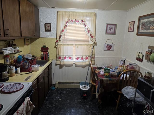 1017 Milton Avenue, Syracuse, NY 13204