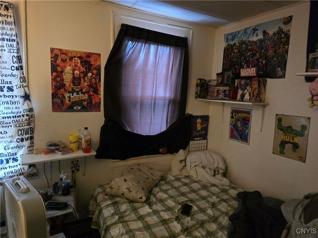 1017 Milton Avenue, Syracuse, NY 13204