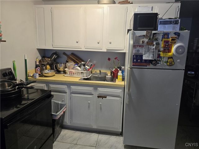 1017 Milton Avenue, Syracuse, NY 13204