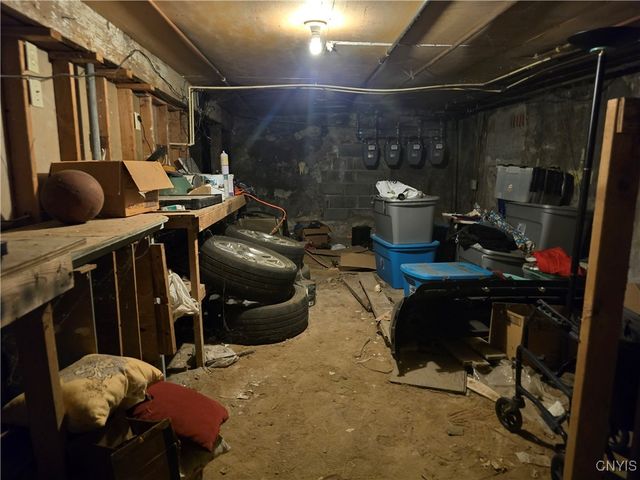 1017 Milton Avenue, Syracuse, NY 13204