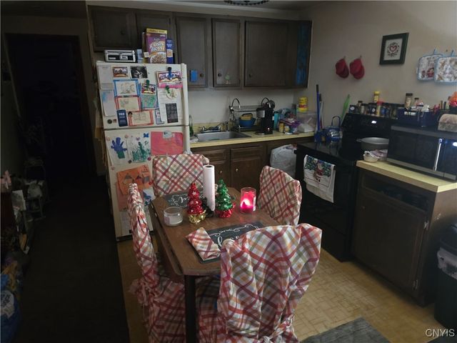 1017 Milton Avenue, Syracuse, NY 13204