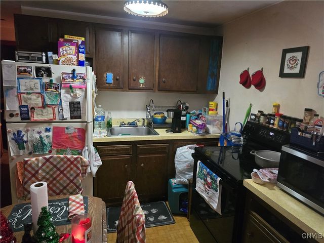 1017 Milton Avenue, Syracuse, NY 13204