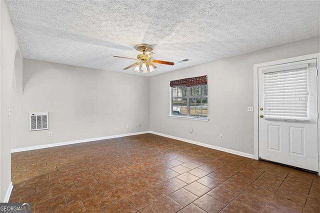 120 Woodcrest Drive, Covington, GA 30016