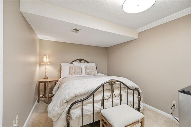 1011 NE 103rd Street, Kansas City, MO 64155