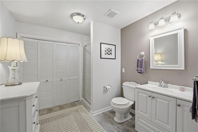 1011 NE 103rd Street, Kansas City, MO 64155