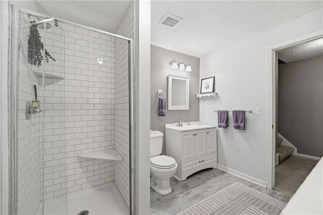 1011 NE 103rd Street, Kansas City, MO 64155