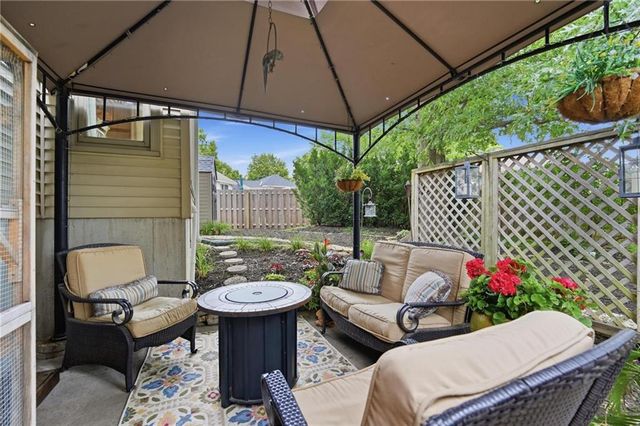 1011 NE 103rd Street, Kansas City, MO 64155