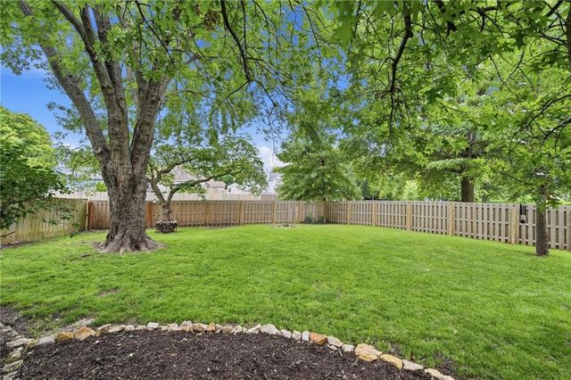 1011 NE 103rd Street, Kansas City, MO 64155
