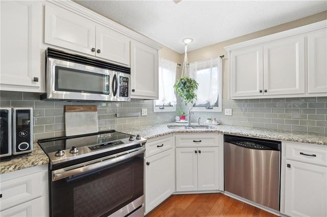 1011 NE 103rd Street, Kansas City, MO 64155