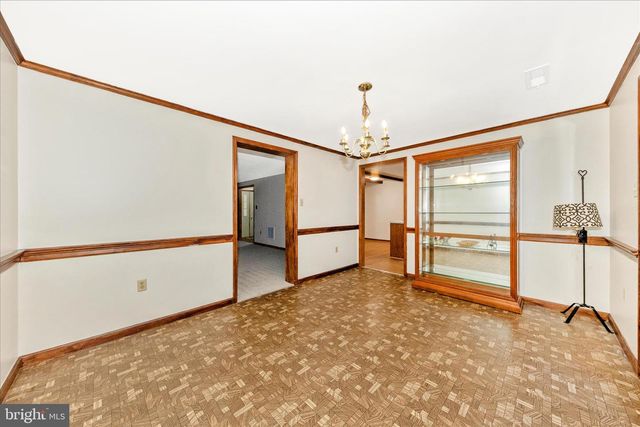 24607 HELLS DELIGHT RD, Smithsburg, MD 21783