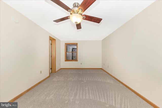 24607 HELLS DELIGHT RD, Smithsburg, MD 21783