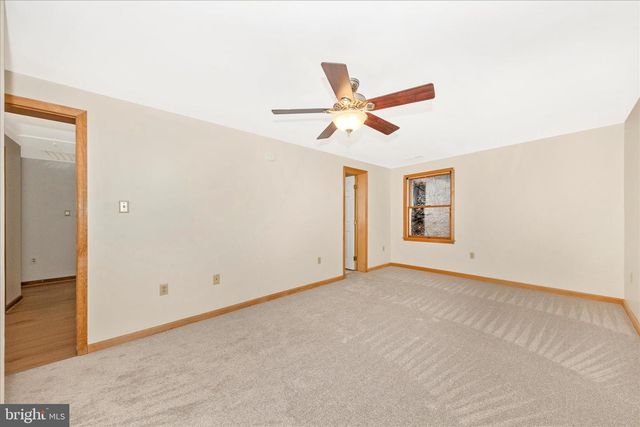 24607 HELLS DELIGHT RD, Smithsburg, MD 21783