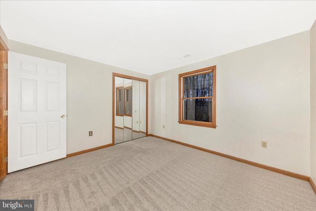 24607 HELLS DELIGHT RD, Smithsburg, MD 21783