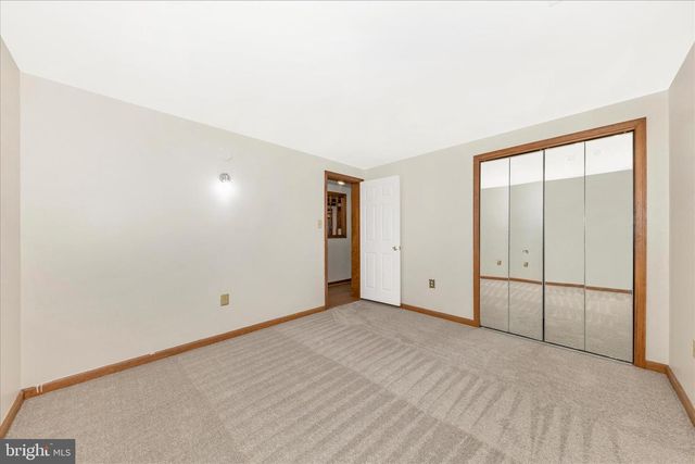 24607 HELLS DELIGHT RD, Smithsburg, MD 21783