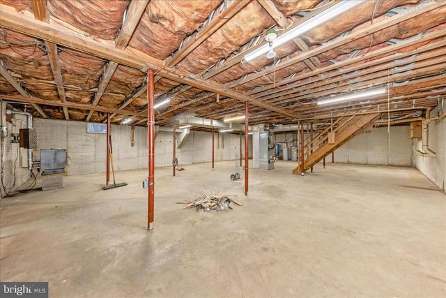 24607 HELLS DELIGHT RD, Smithsburg, MD 21783