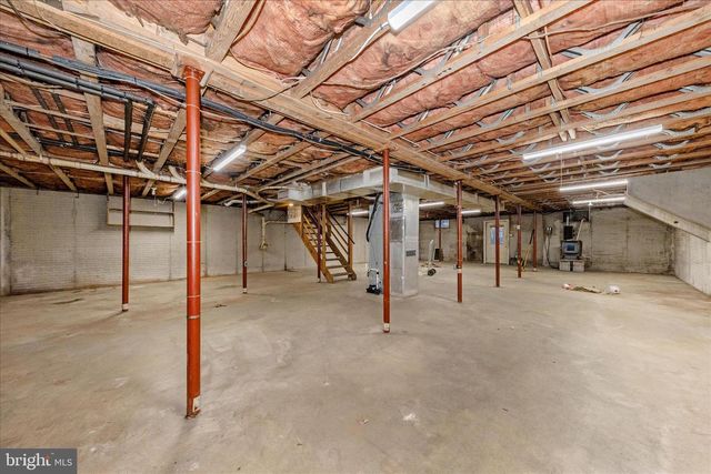 24607 HELLS DELIGHT RD, Smithsburg, MD 21783