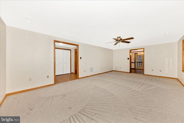 24607 HELLS DELIGHT RD, Smithsburg, MD 21783