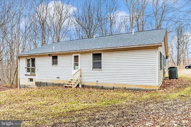 24607 HELLS DELIGHT RD, Smithsburg, MD 21783