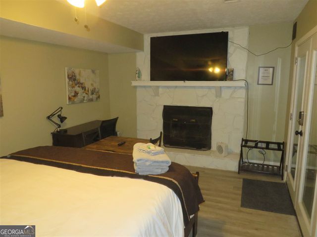 3000 Creel Road, Atlanta, GA 30349