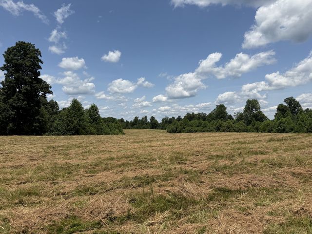 3225 S Grundy Quarles Hwy, Gainesboro, TN 38562