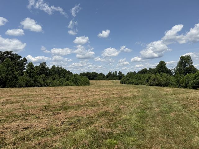3225 S Grundy Quarles Hwy, Gainesboro, TN 38562