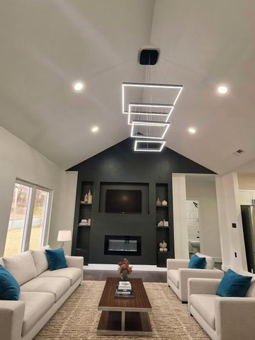 507 North, Newport, TN 37821