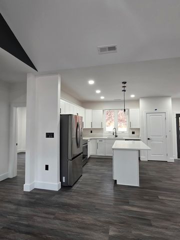 507 North, Newport, TN 37821