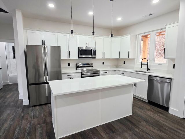 507 North, Newport, TN 37821