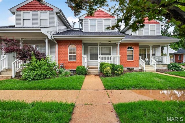 3119 Park Hampton Court, St Louis, MO 63139