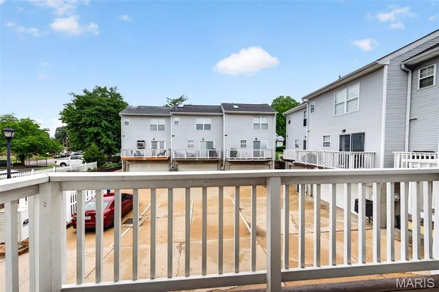 3119 Park Hampton Court, St Louis, MO 63139