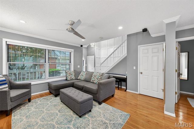 3119 Park Hampton Court, St Louis, MO 63139