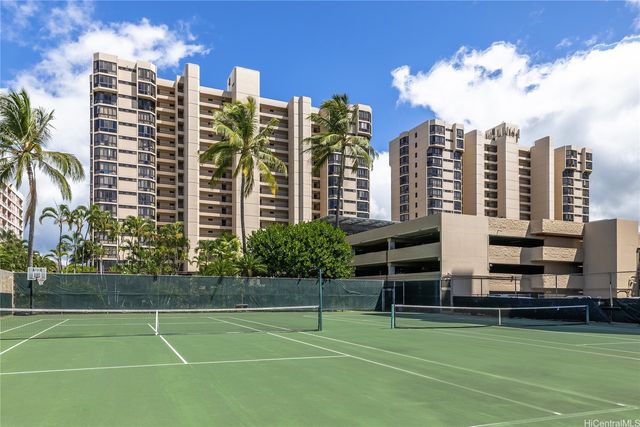 5080 Likini Street 817, Honolulu, HI 96818