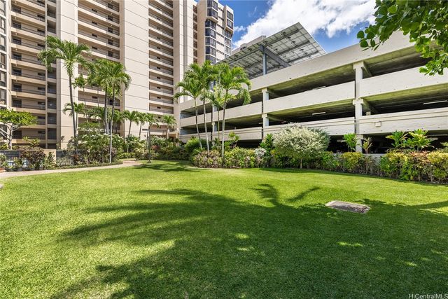 5080 Likini Street 817, Honolulu, HI 96818