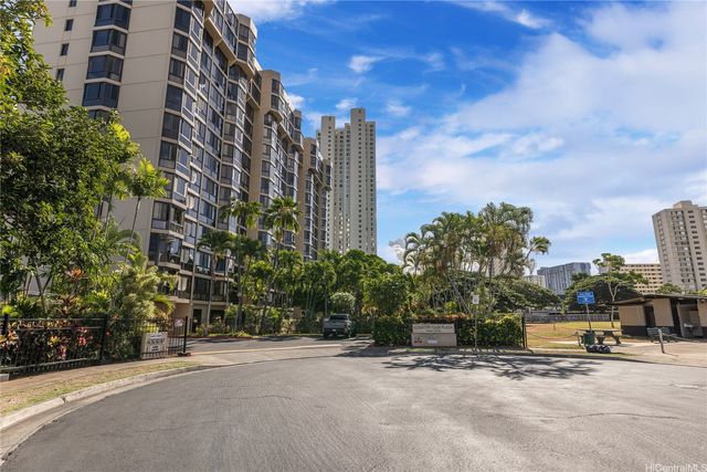 5080 Likini Street 817, Honolulu, HI 96818