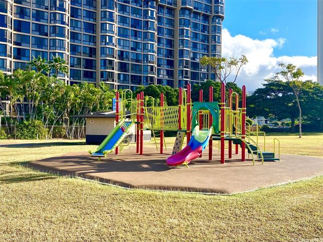 5080 Likini Street 817, Honolulu, HI 96818