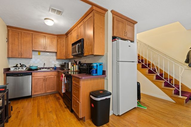 22 Austin St, Boston, MA 02129