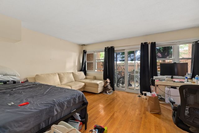 22 Austin St, Boston, MA 02129