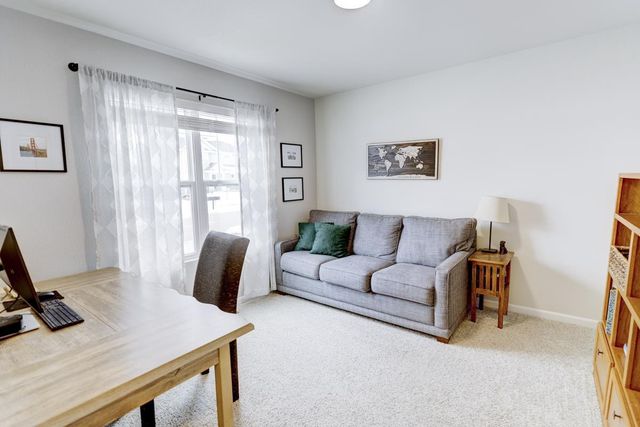 993 Clover Lane, Deforest, WI 53532